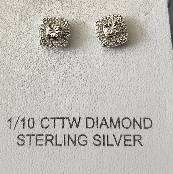 1/10 CTTW Diamond Sterling Silver square cluster or halo stud earrings - Picture 1 of 2